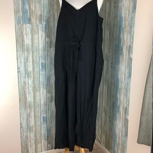 Old Navy women’s XL blk wide leg overalls